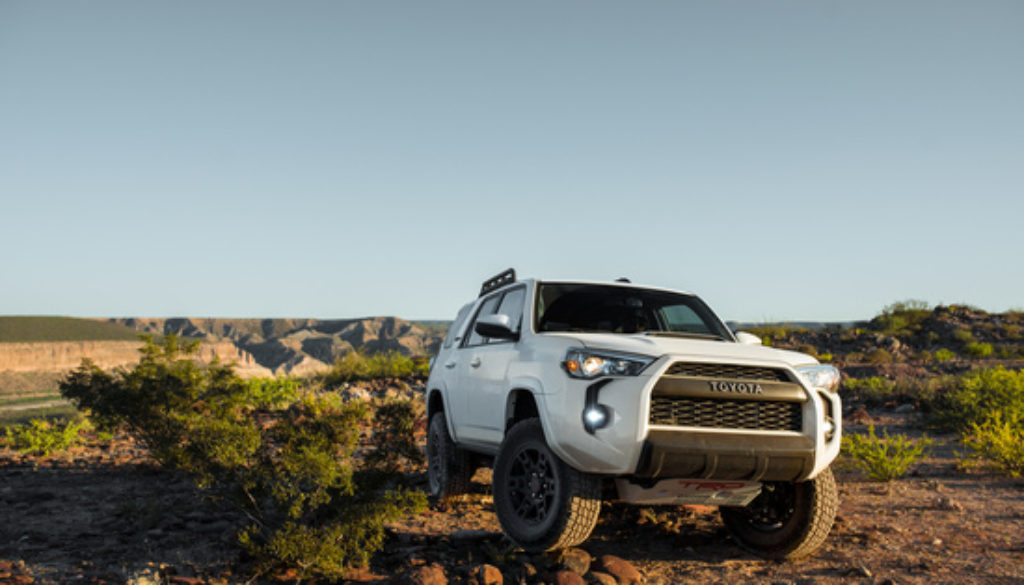 2019-Toyota-4Runner-TRDPro-SUV-L02